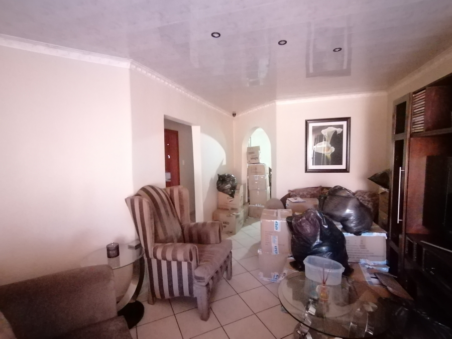 3 Bedroom Property for Sale in Kanana North West